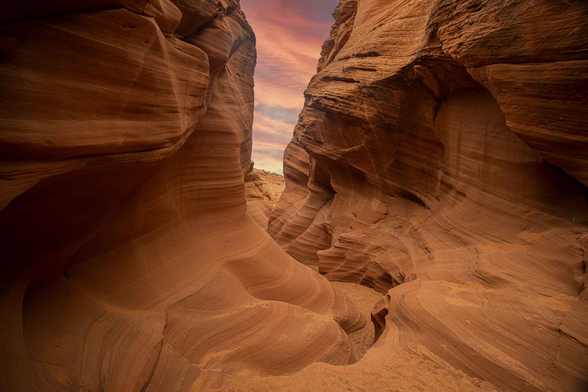 Beautiful Sunset In The Canyon - Photography by Jonny Gautney